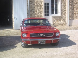 Ford Mustang 1966 coupe 6 cylindres 20 ci